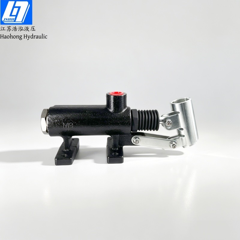 PM70 Hand Pump